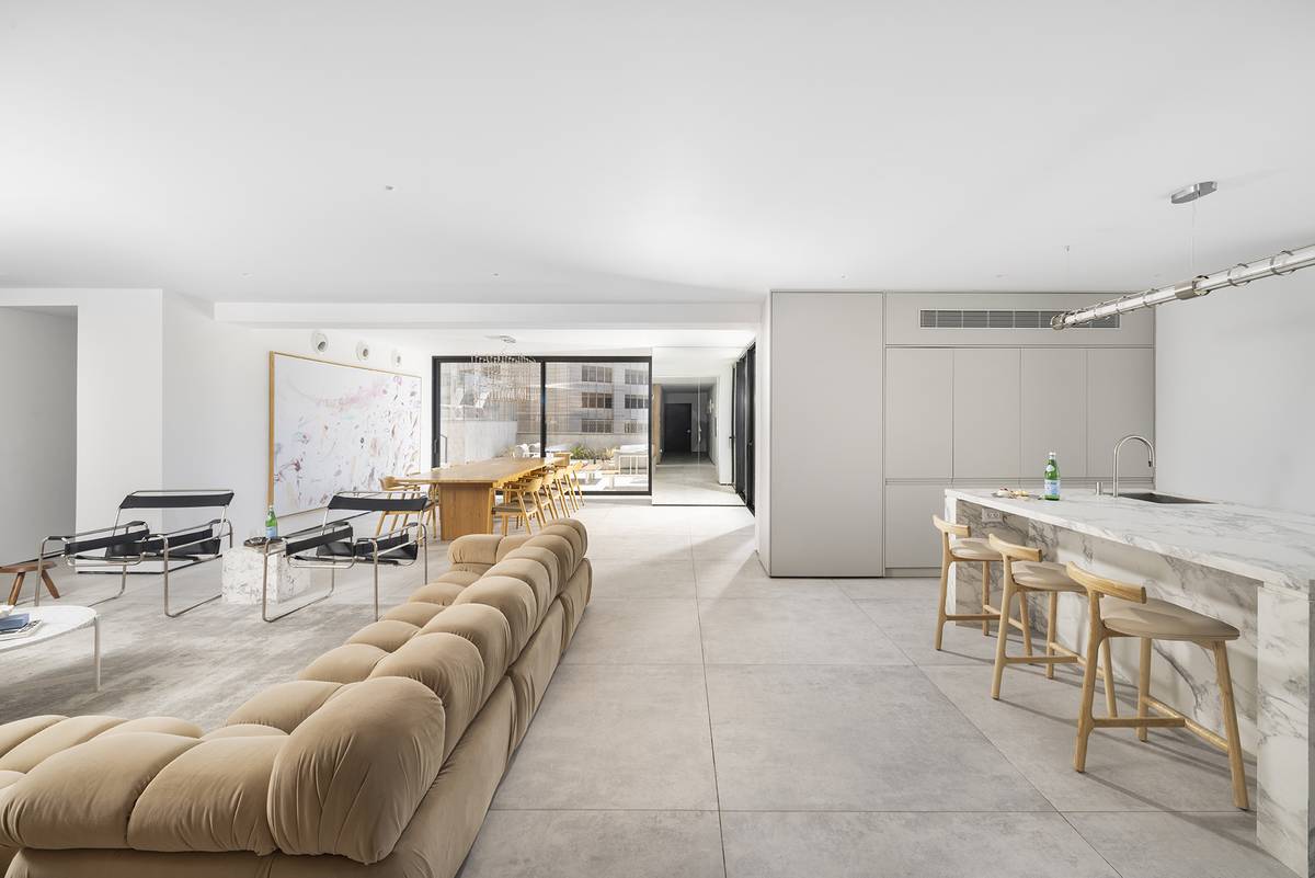 Reception salon and gourmet kitchen at Aura Penthouse Jerusalem – photo 11