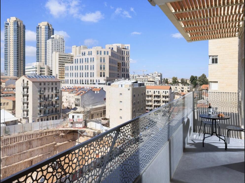 3-bedroom connected suite at Aura Penthouse Jerusalem – photo 15